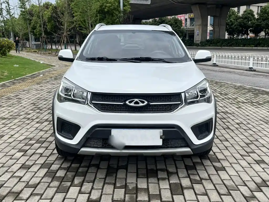 Фото 24 - Chery Tiggo 3x