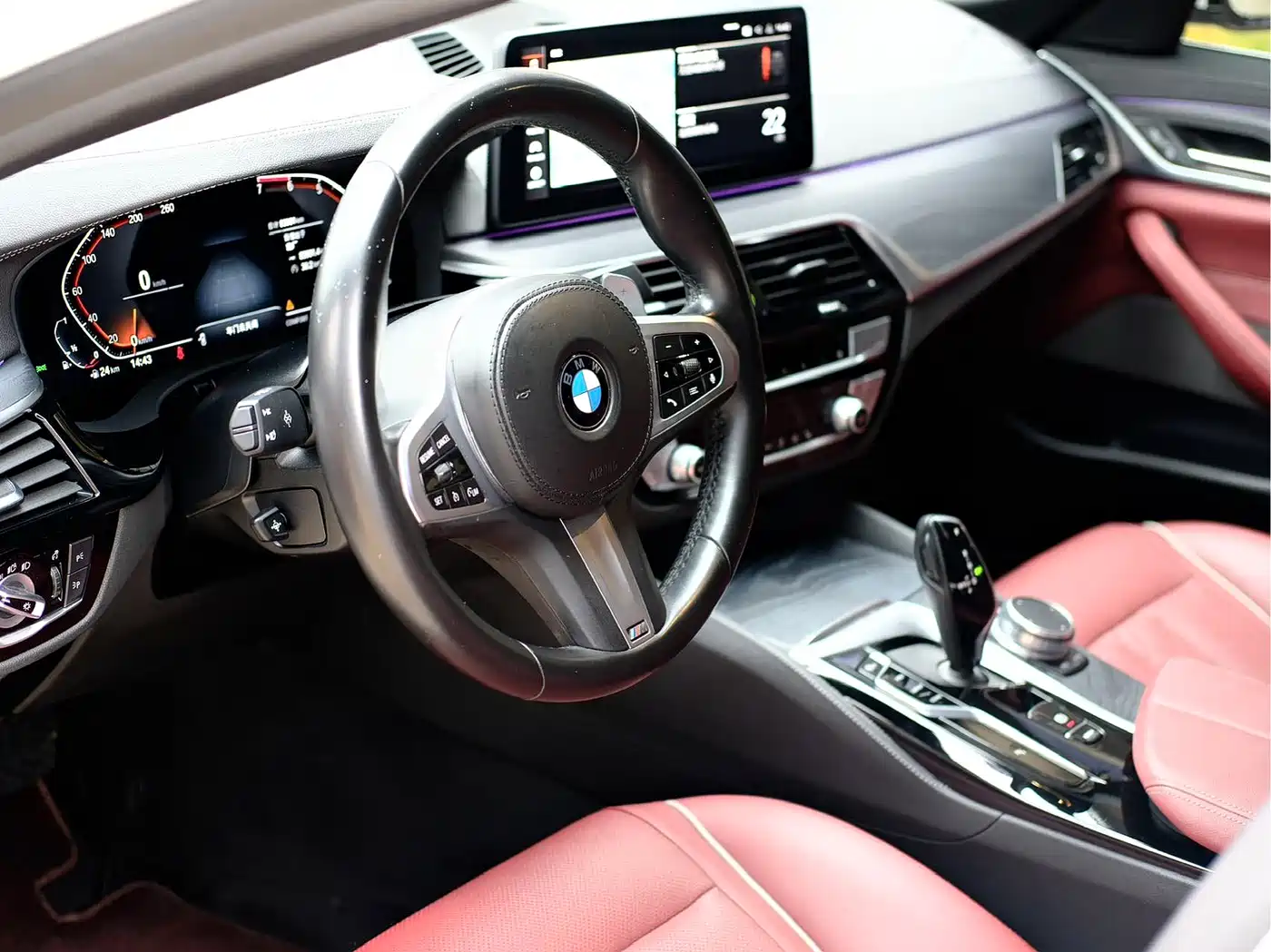 BMW 5 Series 2021 530Li Leading M Sport Package фото 6