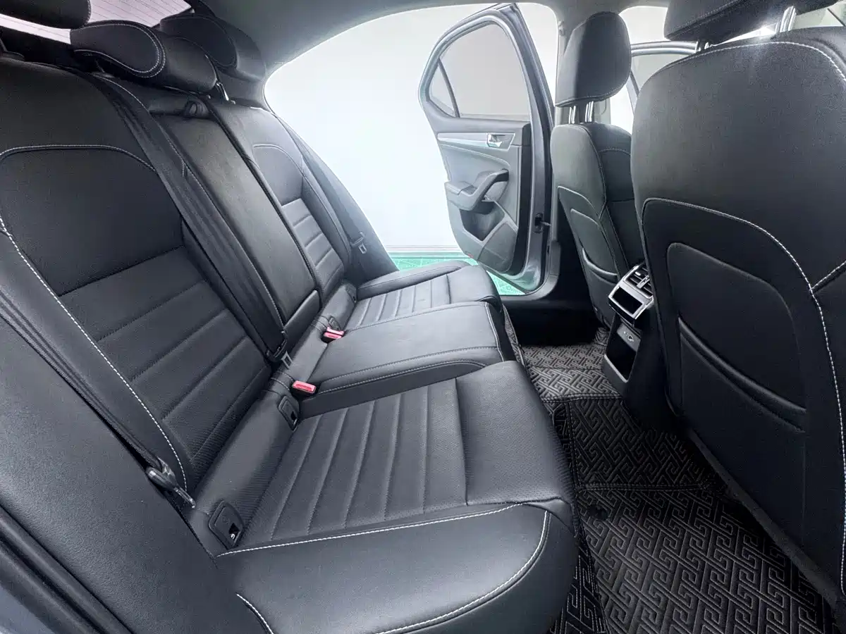 Škoda Superb 2023 Facelift TSI280 DSG Premium Edition фото 15
