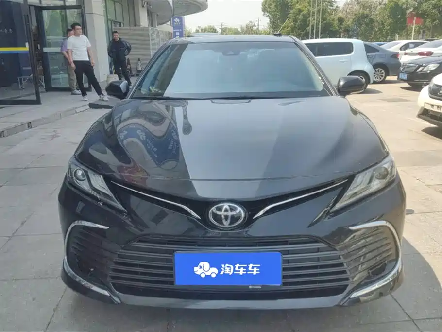 Toyota Camry 2021 2.0G Luxury Edition фото 2