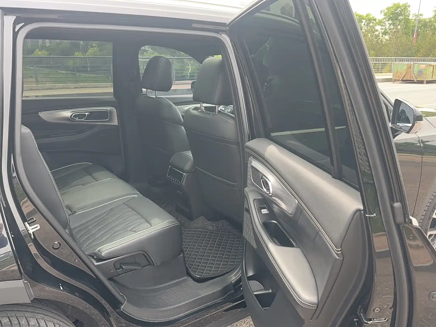 GAC Trumpchi Trumpchi GS8 2022 Pilot Series 2.0TGDI 2WD Luxury Smart Connect Edition (7-Seater) фото 23