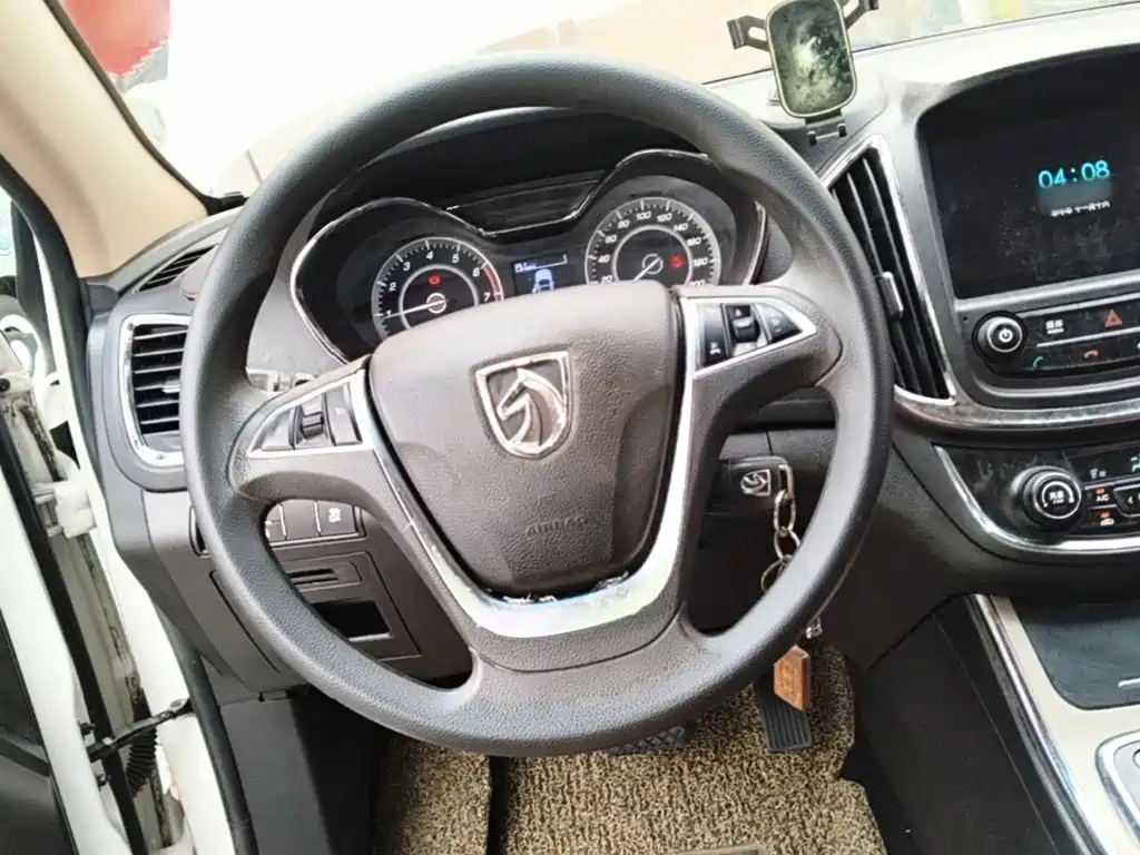 Baojun 560 2017 2016 1.8L iAMT Elite