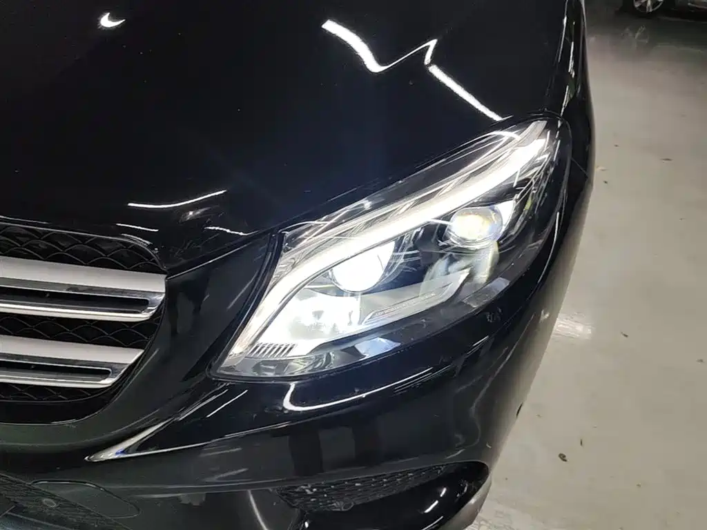 Mercedes-Benz GLE 2019 GLE 320 4MATIC Dynamic Ultimate Edition фото 24