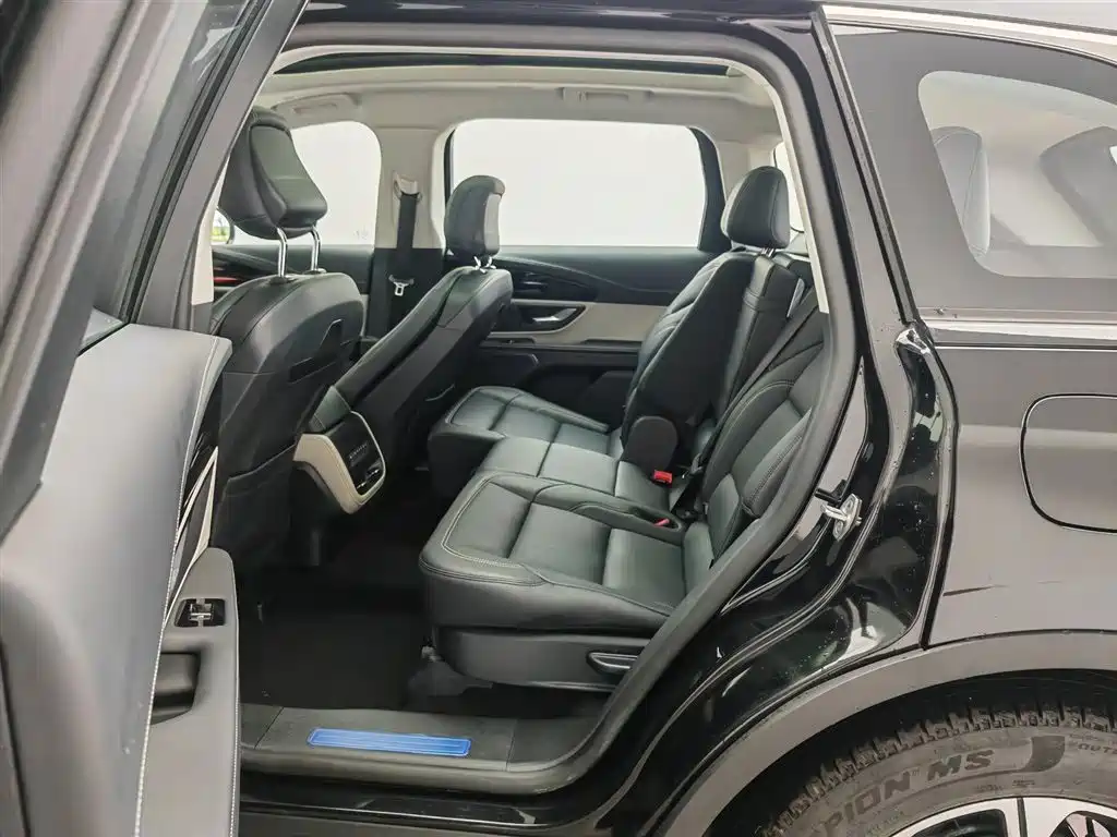 Lincoln Nautilus 2025 facelift 2.0T AWD Elite Edition фото 15