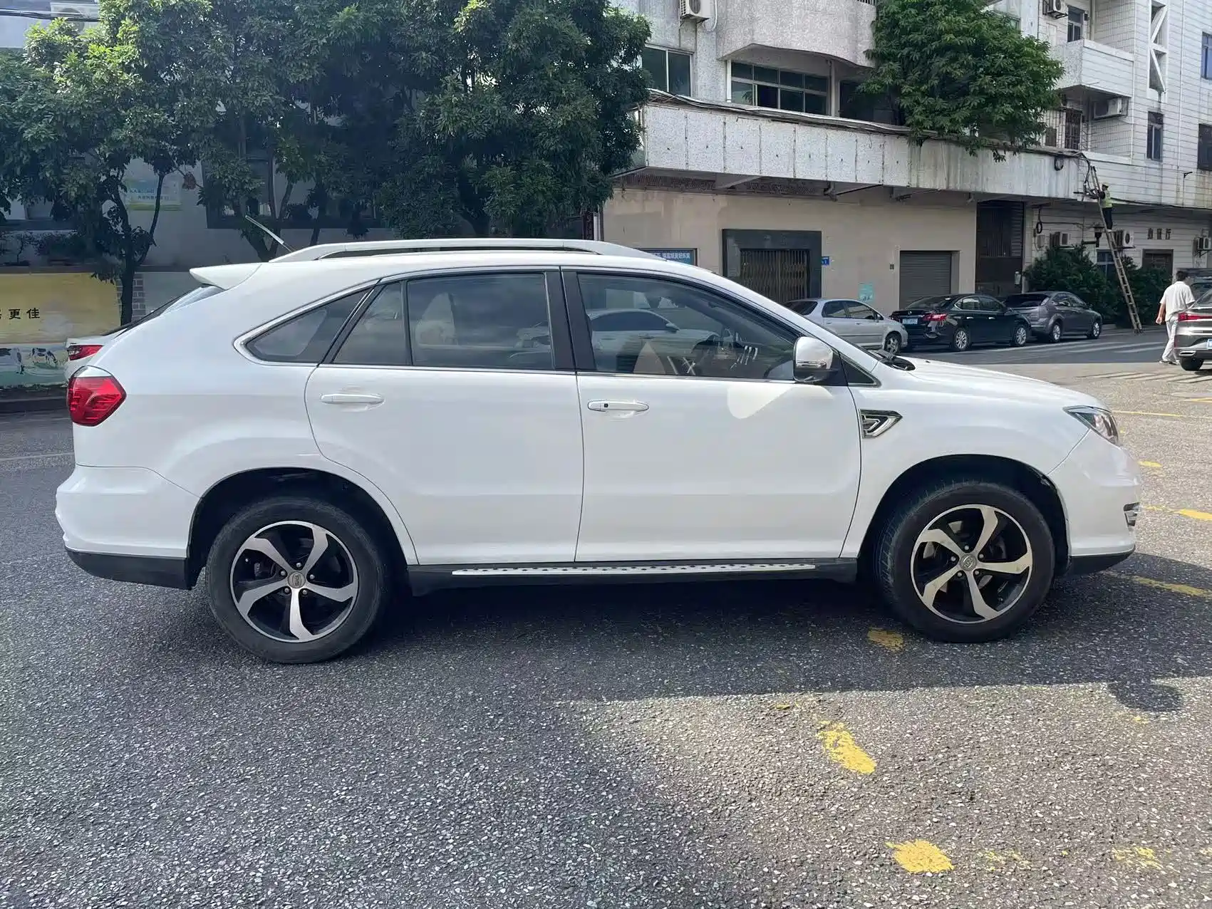 Фото 4 - BYD S7