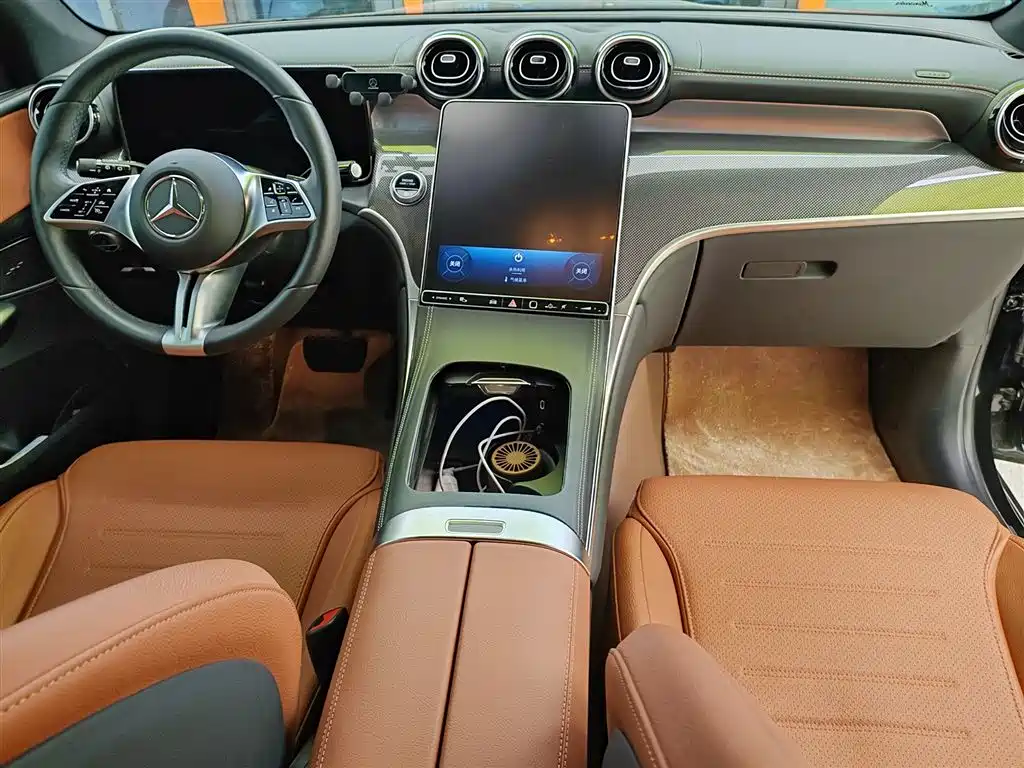 Mercedes-Benz GLC 2023 Facelift GLC 260 L 4MATIC Sport 5-Seater фото 11