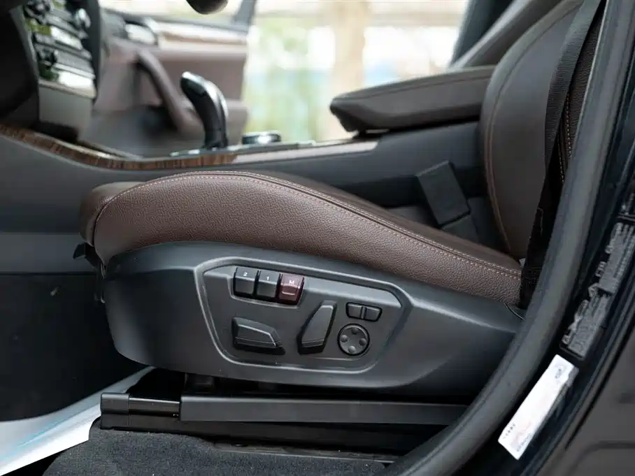 BMW X3 (Import) 2014 xDrive28i X Design Package фото 38