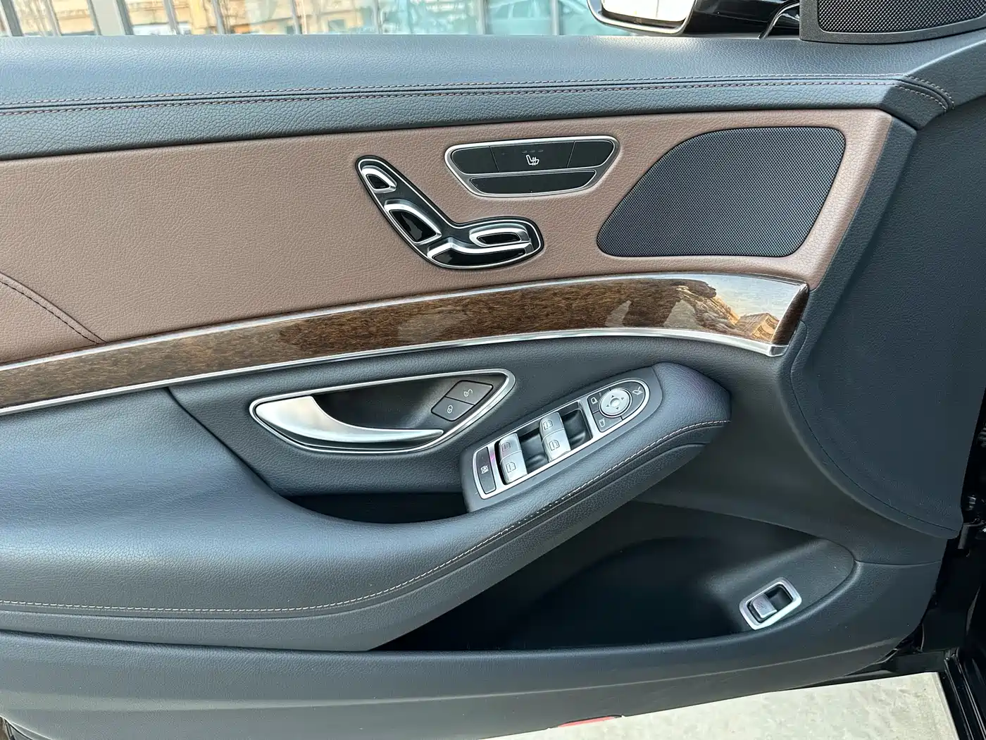 Mercedes-Benz S-Class 2014 S 320 L Business фото 7