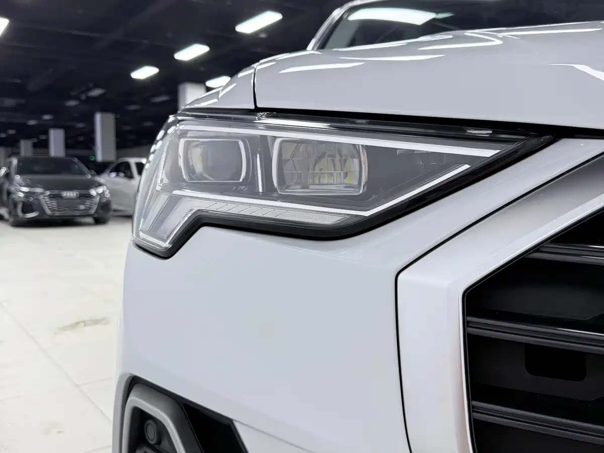 Audi Q3, миниатюра 7