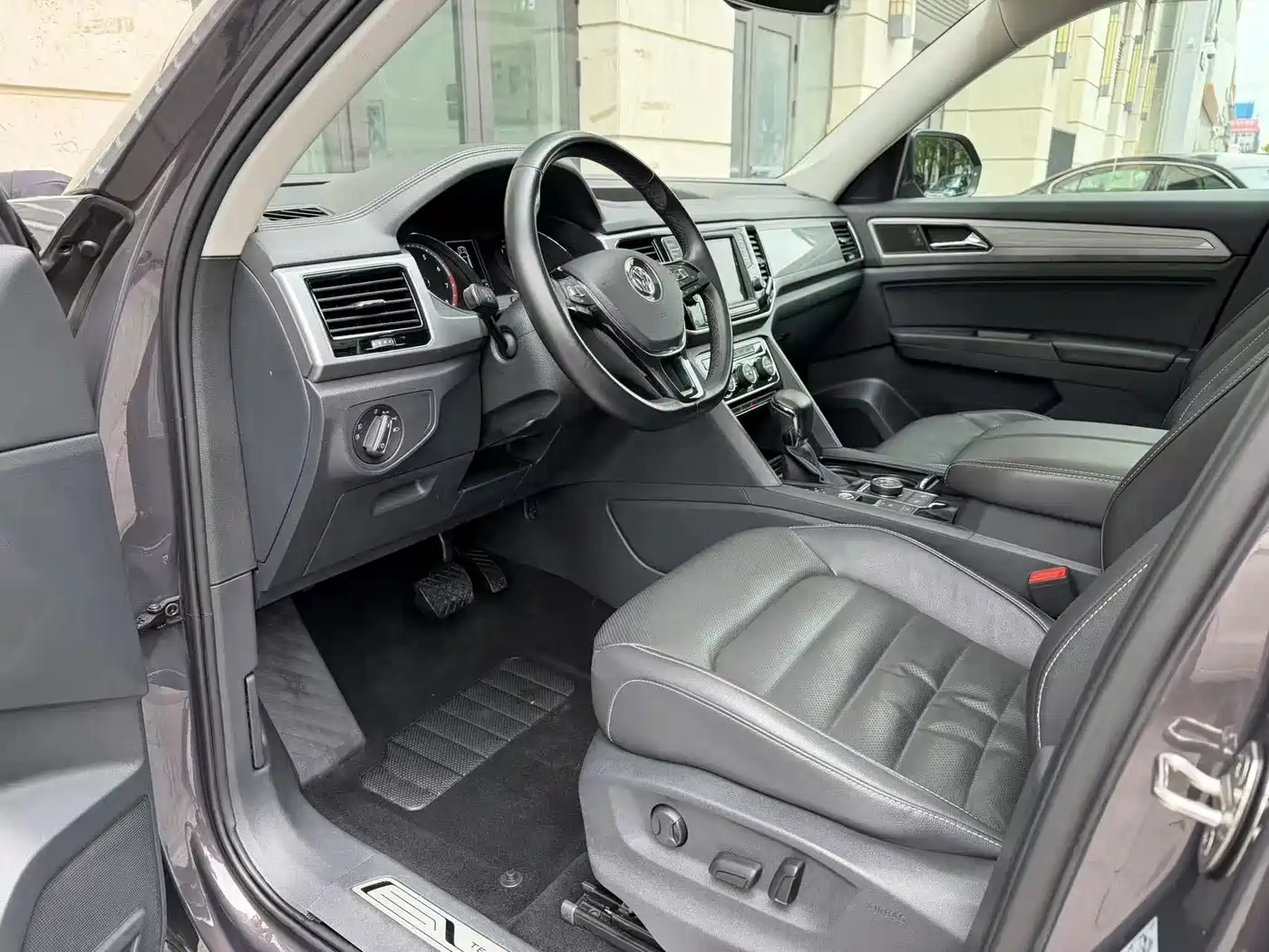 Volkswagen Teramont 2017 380TSI 4WD Luxury Edition фото 8