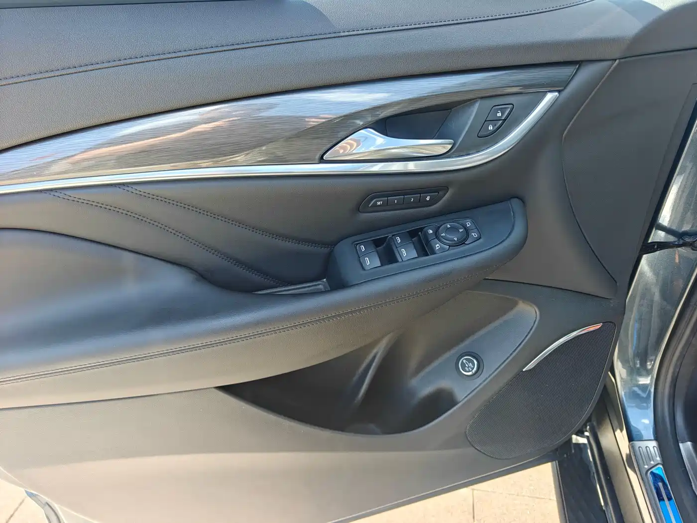 Buick Enclave 2020 2020 28T 2WD Premium Model