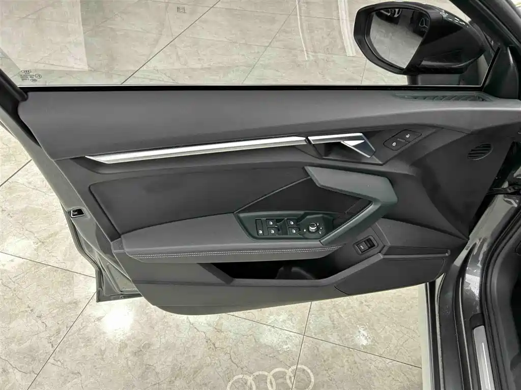 Audi A3 2023 Facelift Sportback 35 TFSI Fashion Sport фото 10