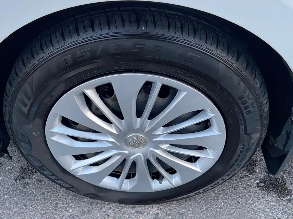 Photo 15 - Buick Excelle
