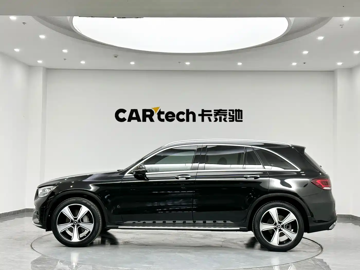 Mercedes-Benz GLC 2022 Model GLC 300 L 4MATIC Dynamic Edition фото 5