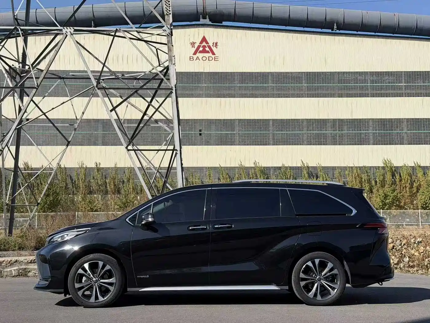 Toyota Granvia 2023 2.5L Hybrid Prestige PLUS Edition фото 8
