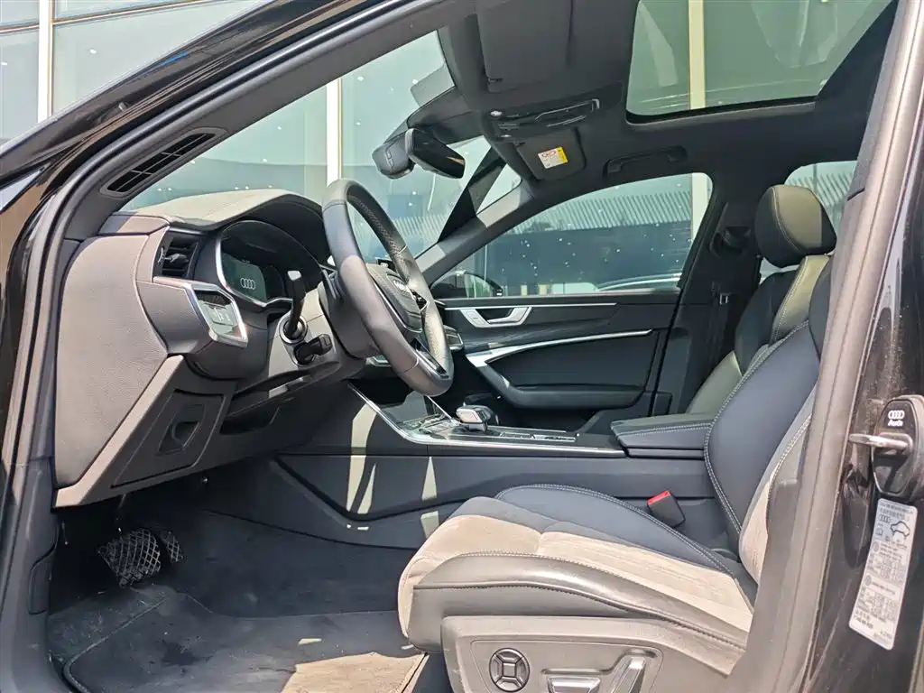 Audi A6L 2024 45 TFSI quattro Premium Dynamic фото 6