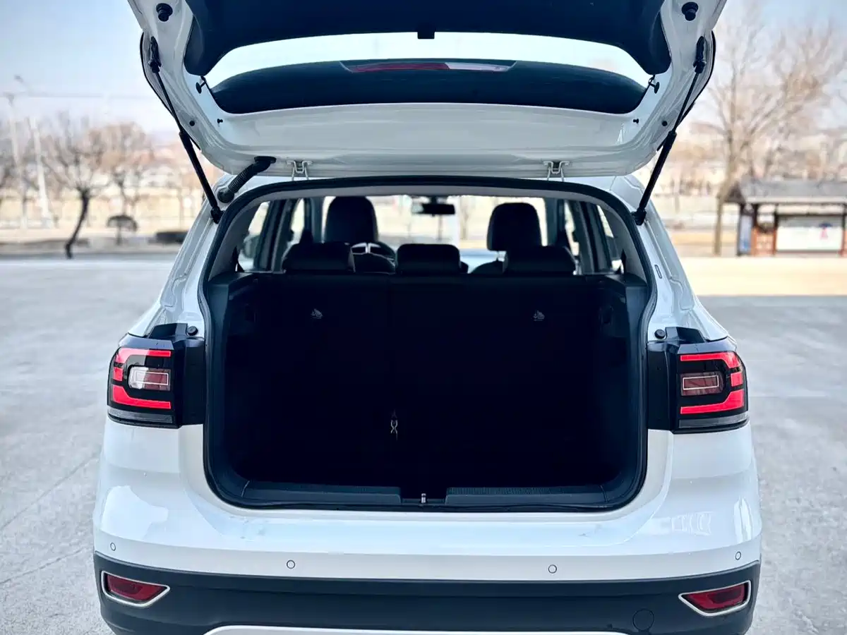Volkswagen Tanying 2021 200TSI DSG Joy Smart Connect Edition фото 15