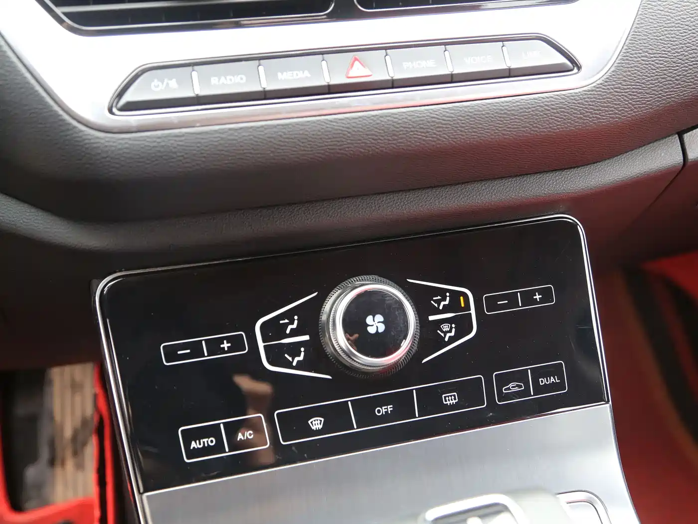 Hongqi H5 2020 1.5T DCT Qi Rhythm Edition фото 9