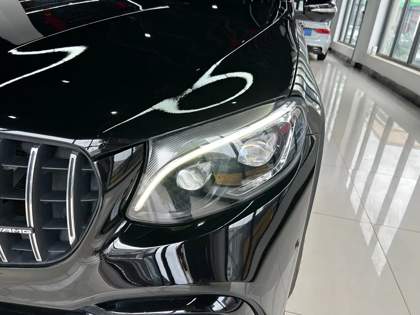 Mercedes-Benz GLC Coupe AMG 2018 AMG GLC 63 4MATIC+ Coupe SUV фото 35