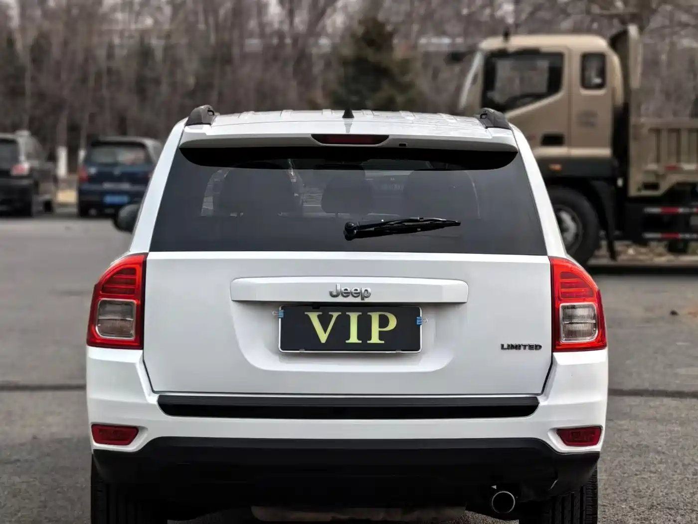 Jeep Compass (Import) 2013 2012 2.0L FWD Luxury Edition