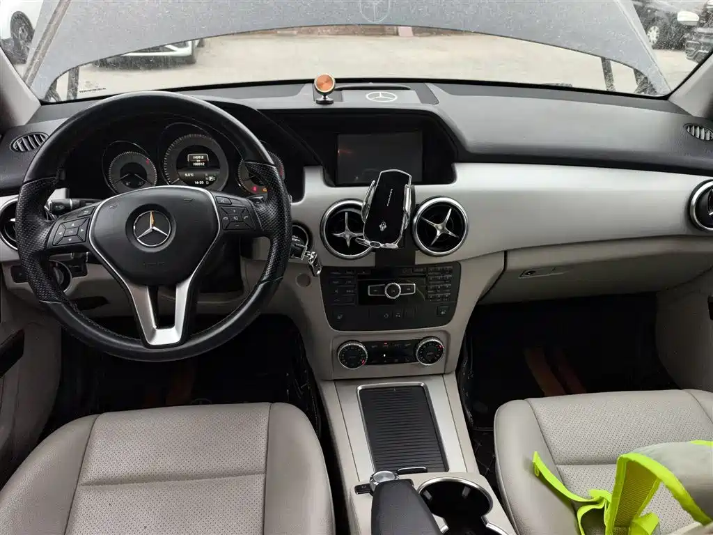 Mercedes-Benz GLK-Class 2013 GLK 300 4MATIC Dynamic Sunroof фото 13