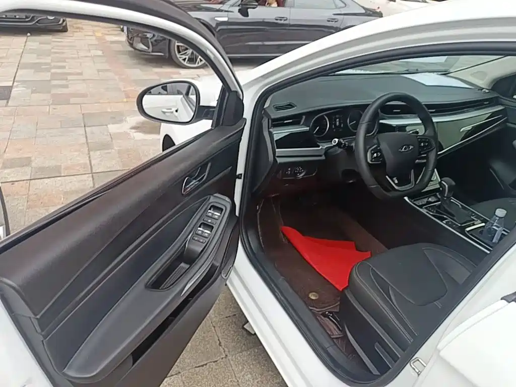 Chery Arrizo 5 2025 2025 Model Year Excellence Edition 1.5L CVT Trend