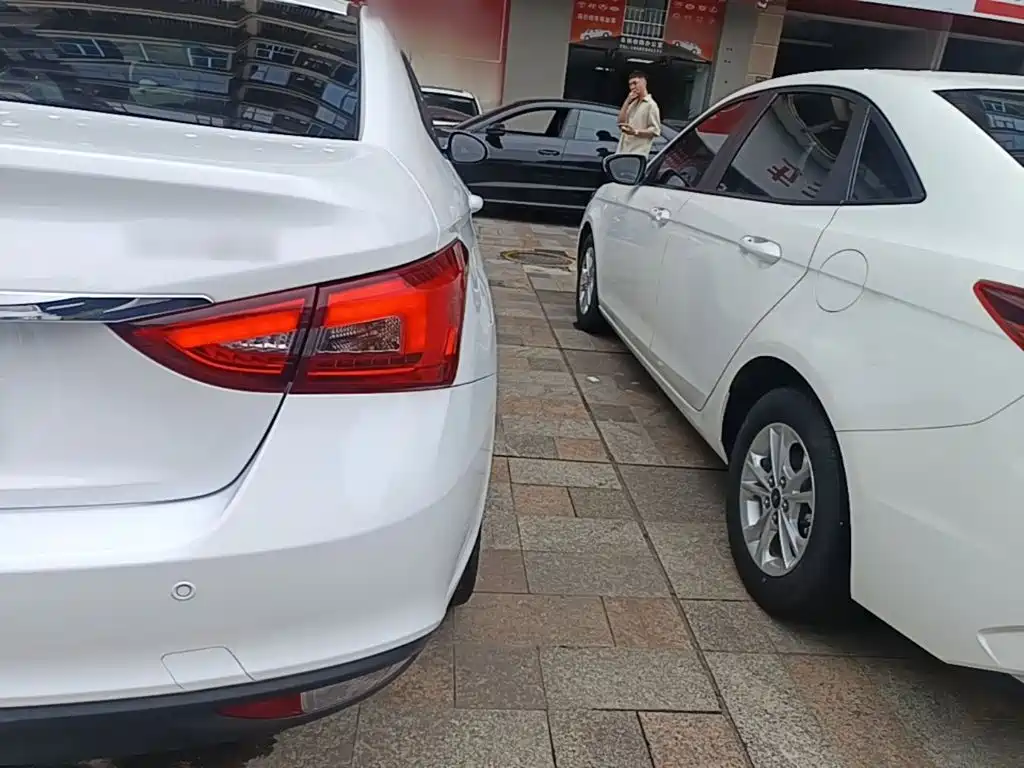 Chery Arrizo 5 2025 2025 Model Year Excellence Edition 1.5L CVT Trend