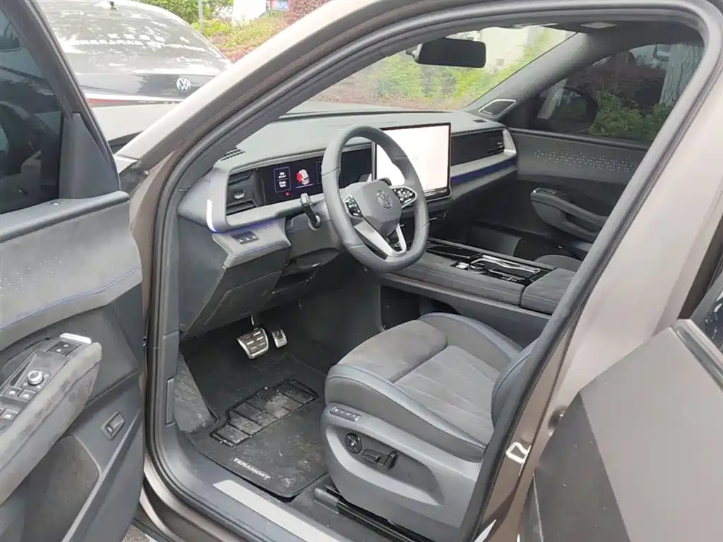 صورة 16 - Volkswagen Teramont