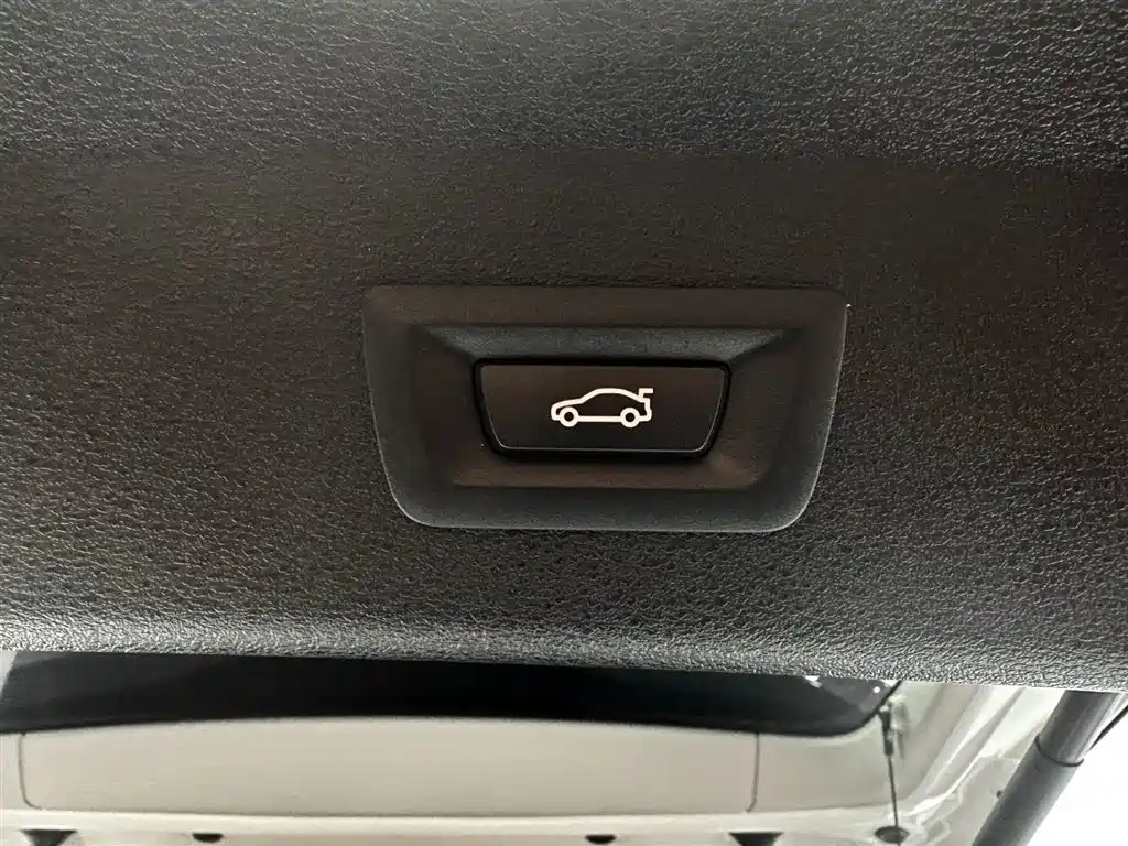 BMW X1 2022 sDrive20Li Fashion фото 20