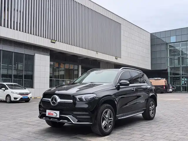 MERCEDES-BENZ GLE