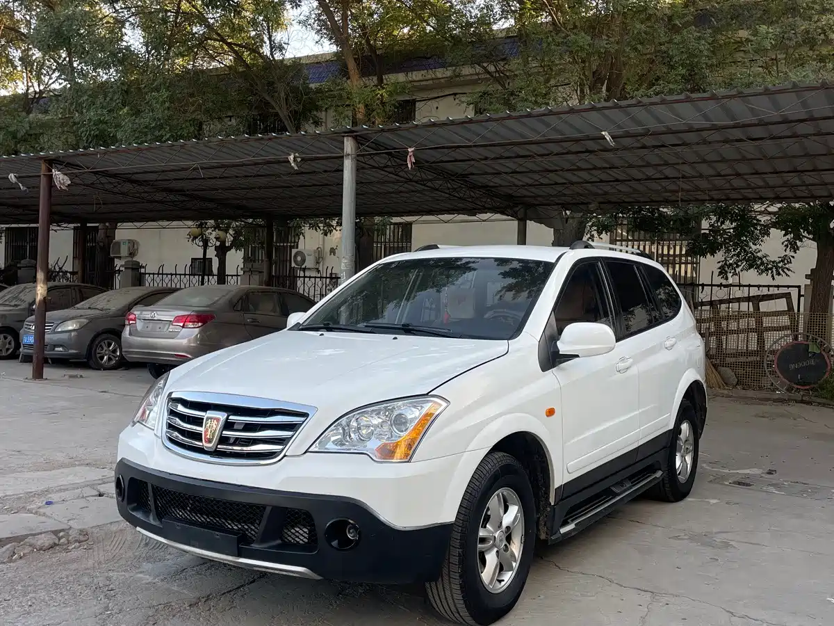 Фото 1 - Roewe W5