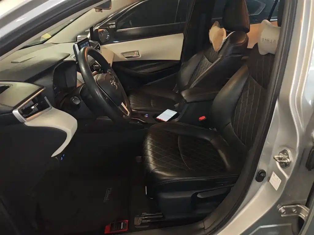 Toyota Corolla 2019 1.2T S-CVT GL-i Elite Edition фото 15