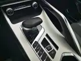 Фото 13 - Geely Coolray