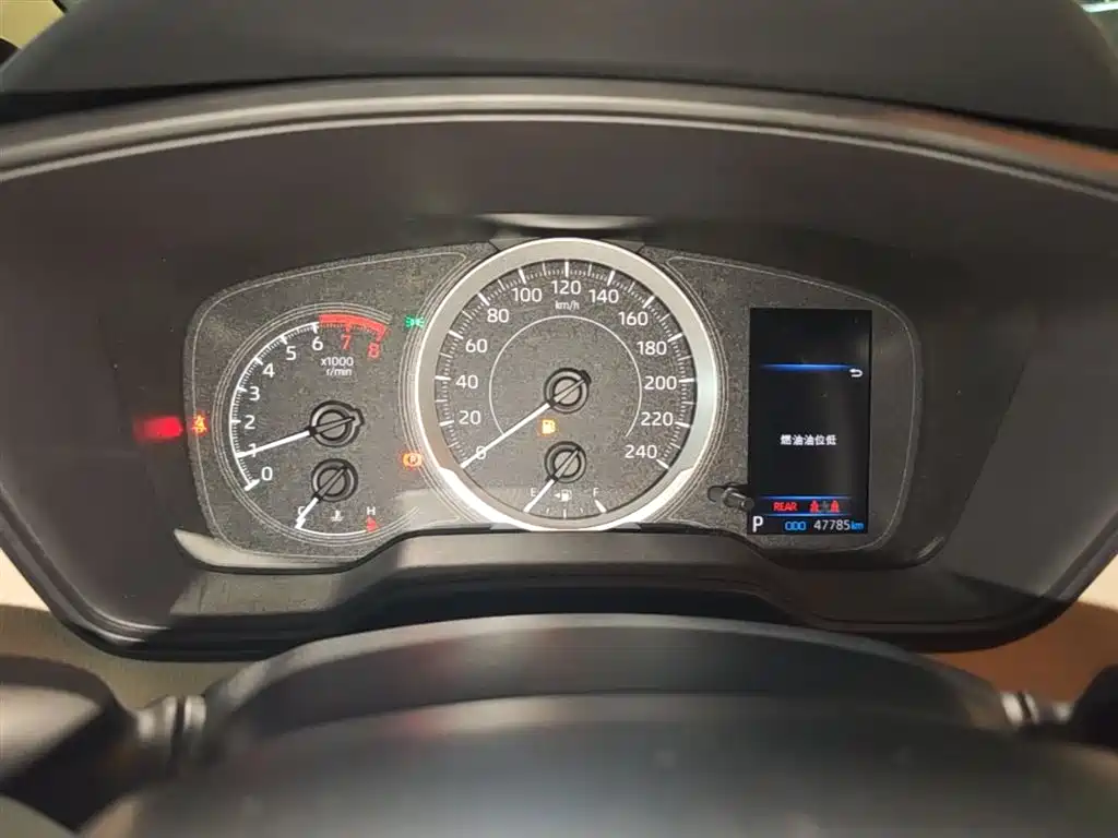 Toyota Corolla 2019 1.2T S-CVT GL-i Elite Edition фото 12