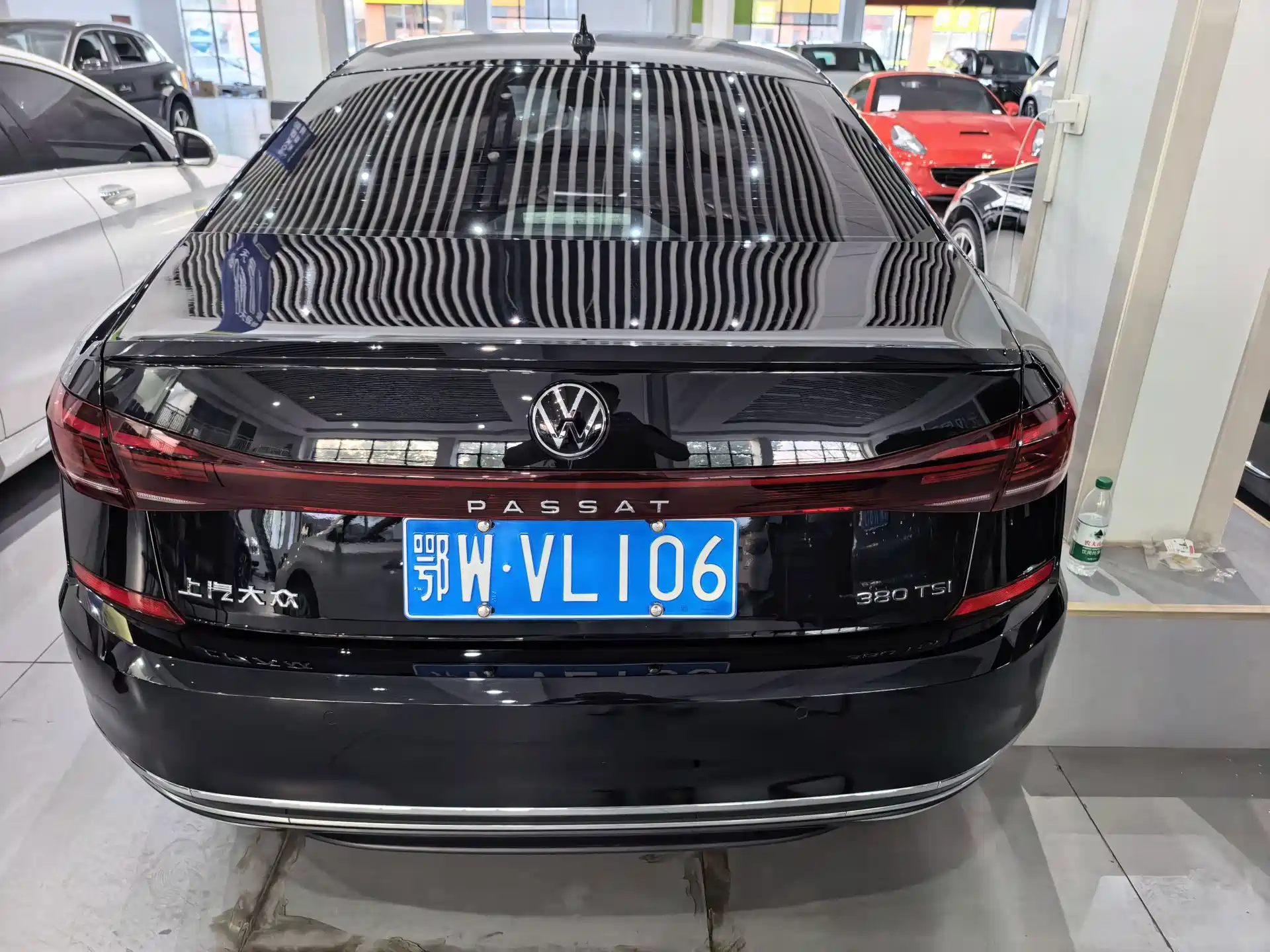 صورة 12 - Volkswagen Passat