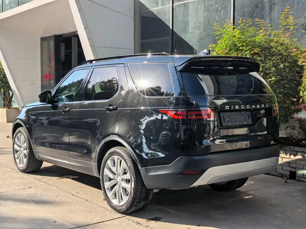 Фото 3 - Land Rover Discovery
