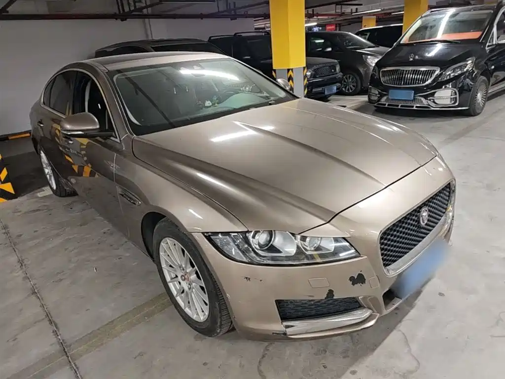 Jaguar XF 2016 2016 XF 2.0T 2WD Elegance Edition