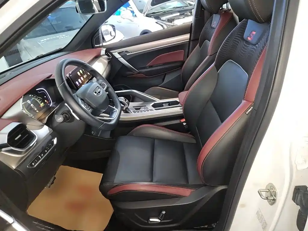 Geely Coolray 2019 2019 Sport Edition 260T DCT Ranger China V