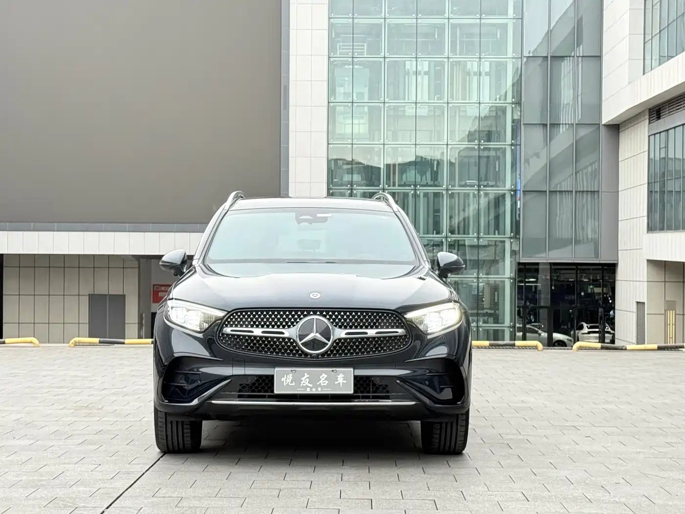 Mercedes-Benz GLC 2024 GLC 260 L 4MATIC Luxury 7-seater фото 2