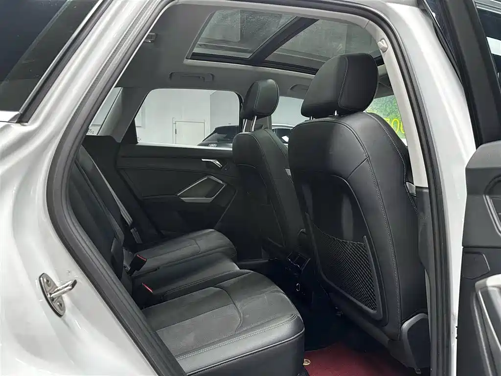 Audi Q3 2022 35 TFSI Fashion Dynamic фото 18