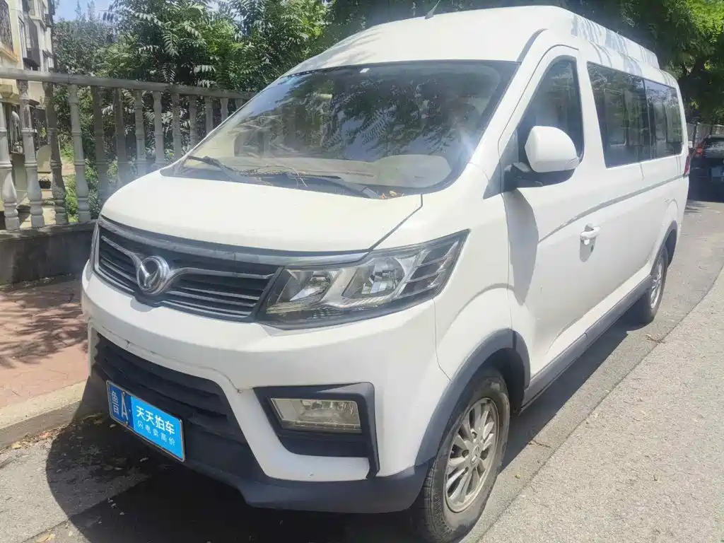 BAIC Huansu H6 2017 2016 1.8L Luxury M18A