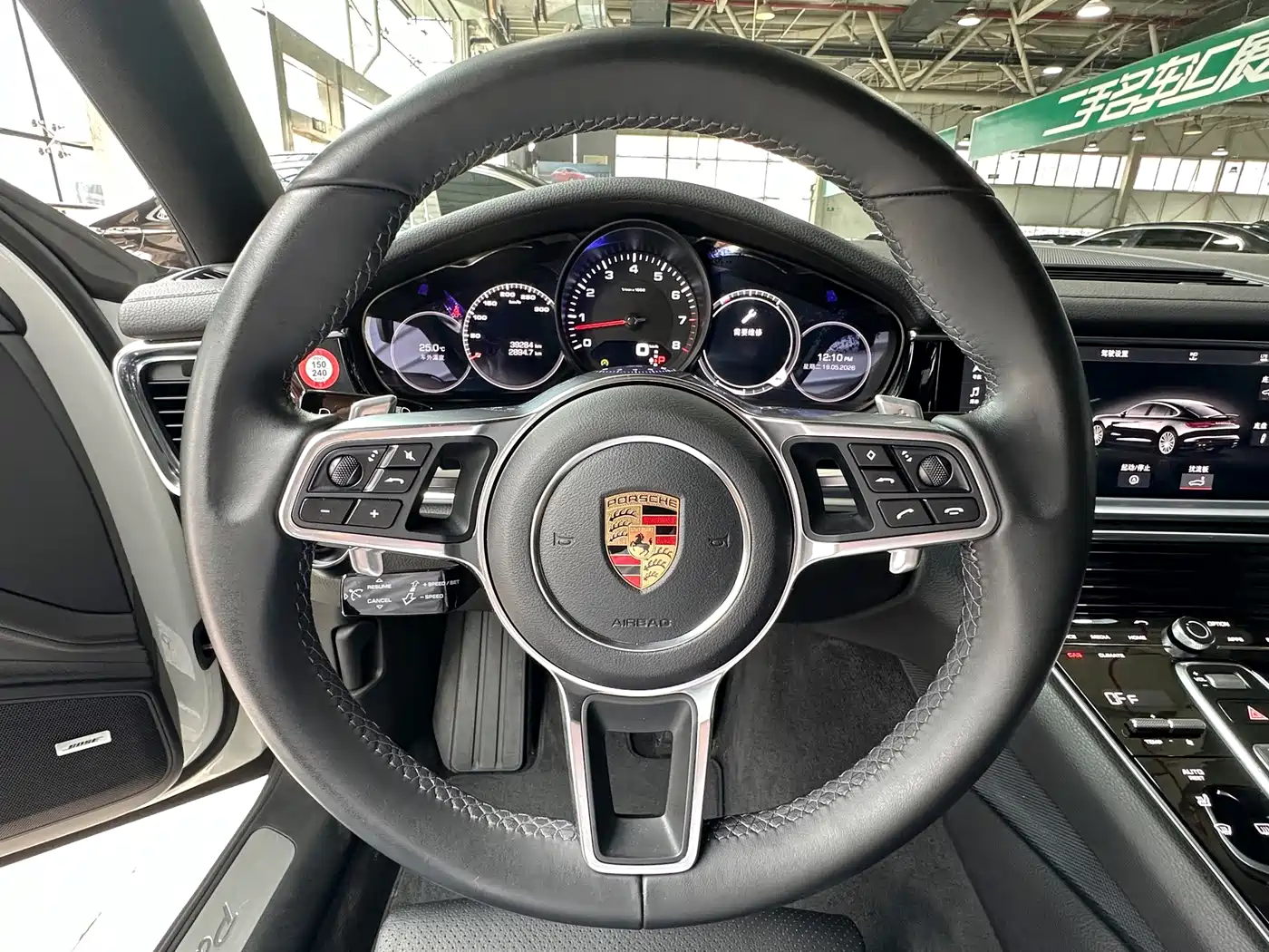 Porsche Panamera 2017 Panamera 4 Sport Turismo 3.0T фото 12