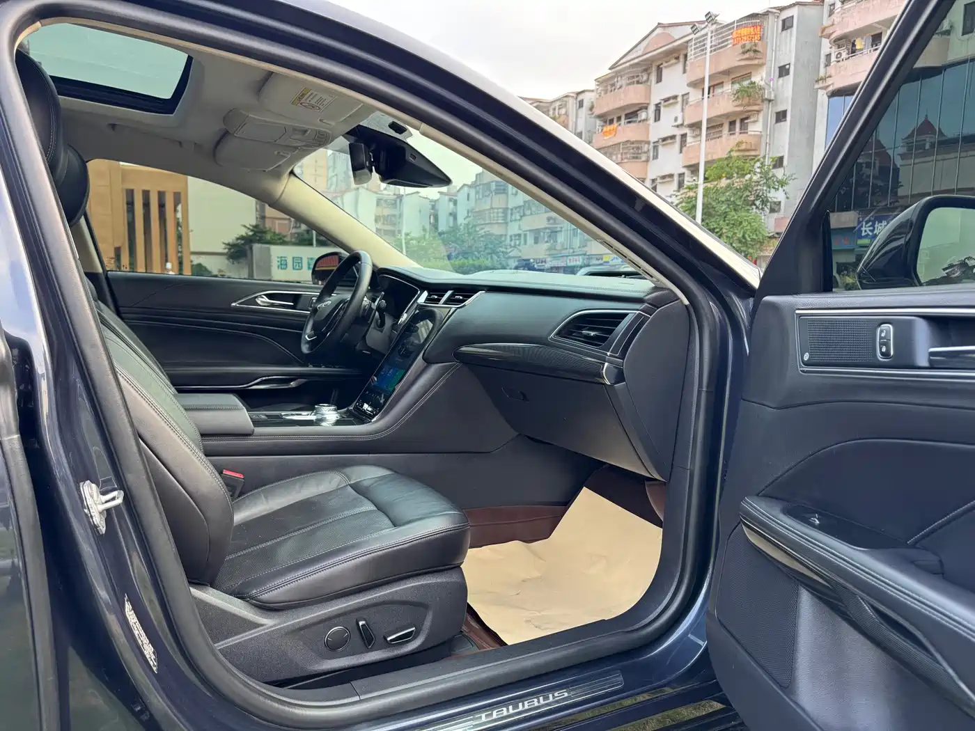 Ford Taurus 2021 2019 EcoBoost 245 Premium Edition