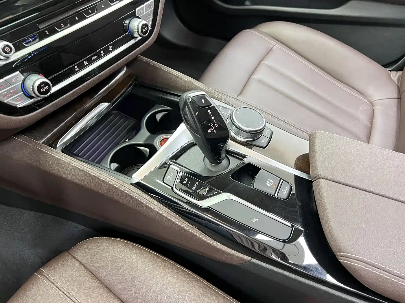BMW 5 Series 2019 Facelift 525Li Luxury Package фото 29