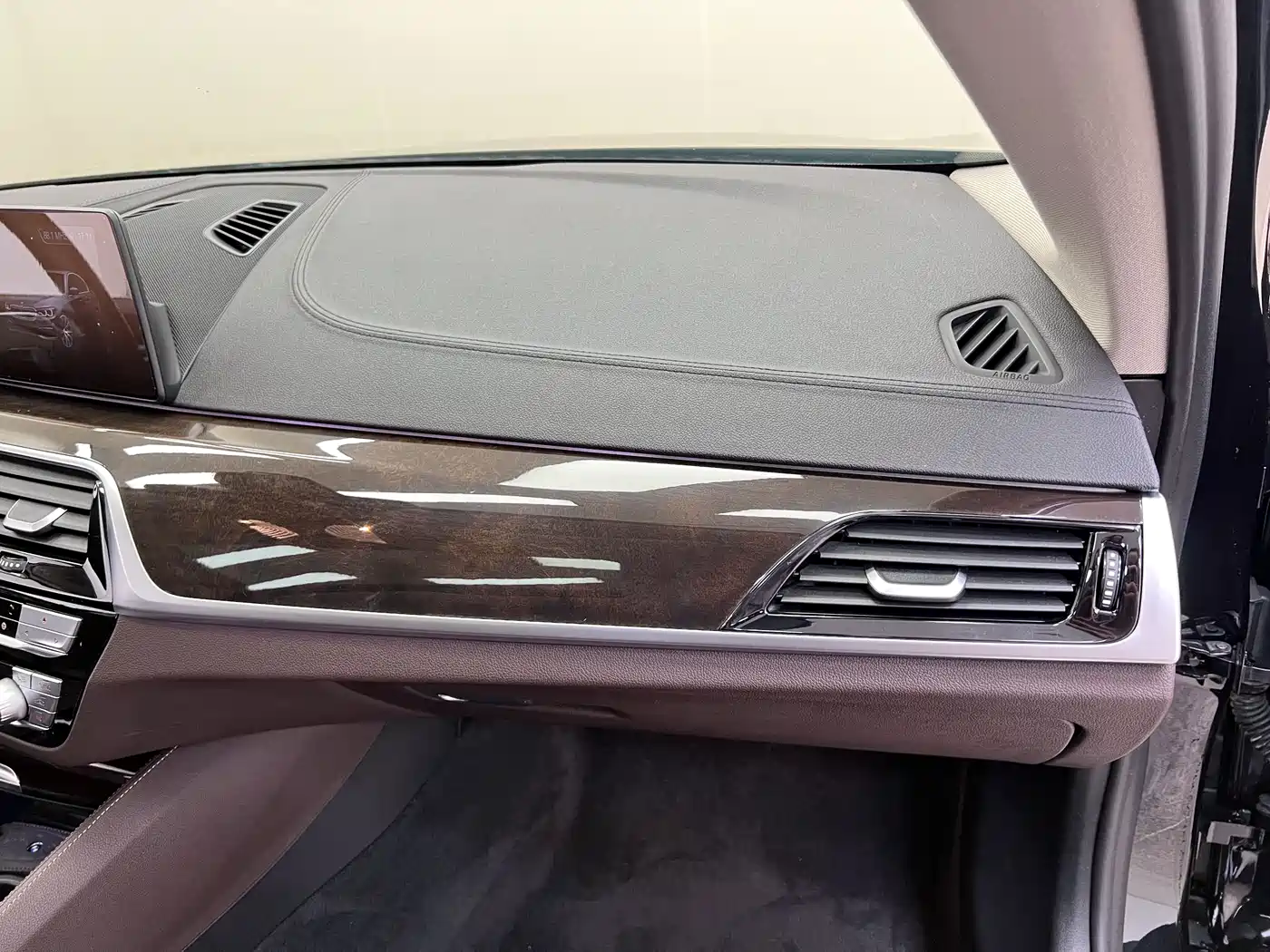 BMW 5 Series 2019 Facelift 525Li Luxury Package фото 30