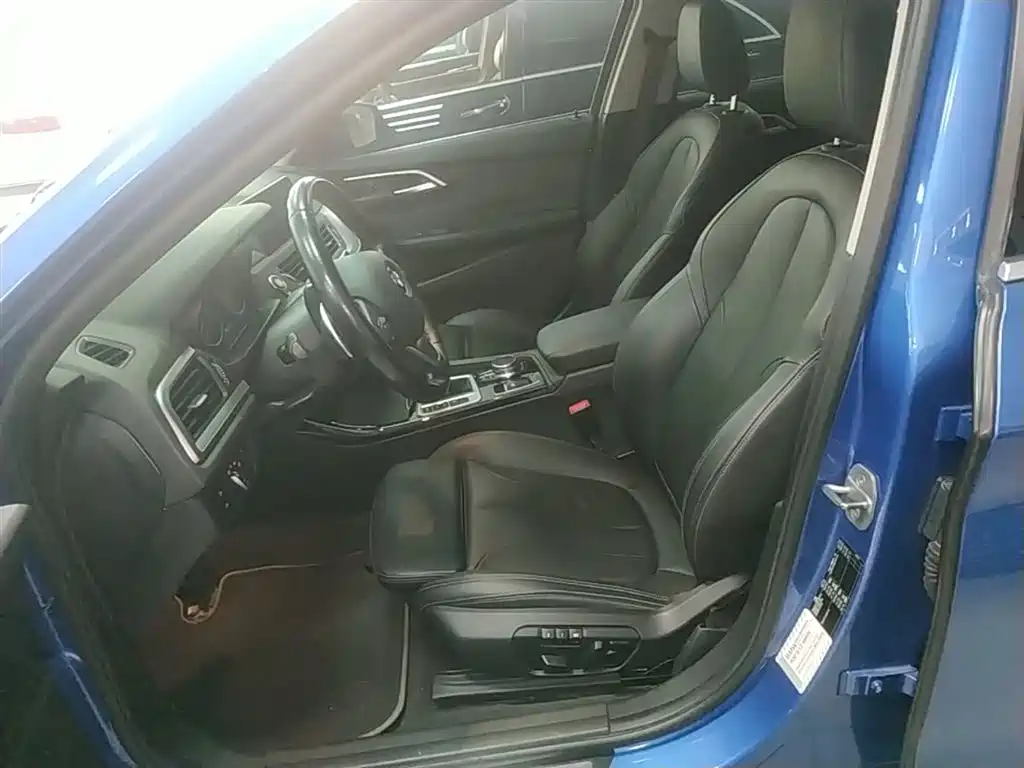 BMW 1 Series 2017 125i Sport фото 15