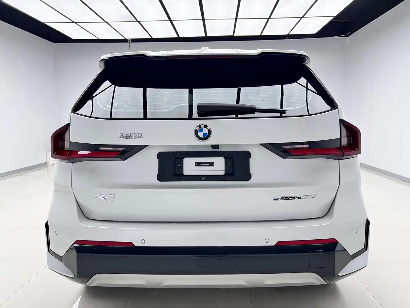 BMW X1 2024 sDrive20Li X Design Package фото 6