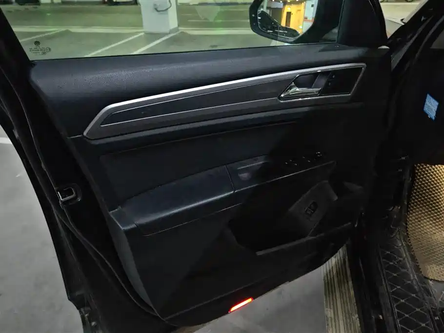 Volkswagen Teramont 2017 380TSI 4WD Comfort Edition фото 7