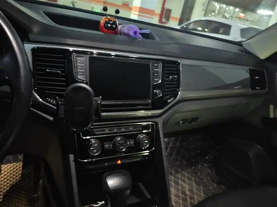 Volkswagen Teramont 2017 380TSI 4WD Comfort Edition фото 13
