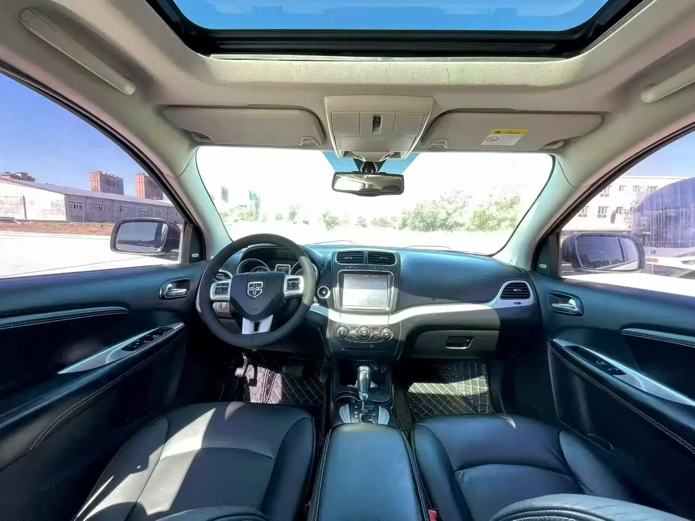 Dodge Journey 2015 2013 Model 2.4L 2WD Premium Edition